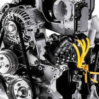 Ремонт двигателя автомобиля Mazda